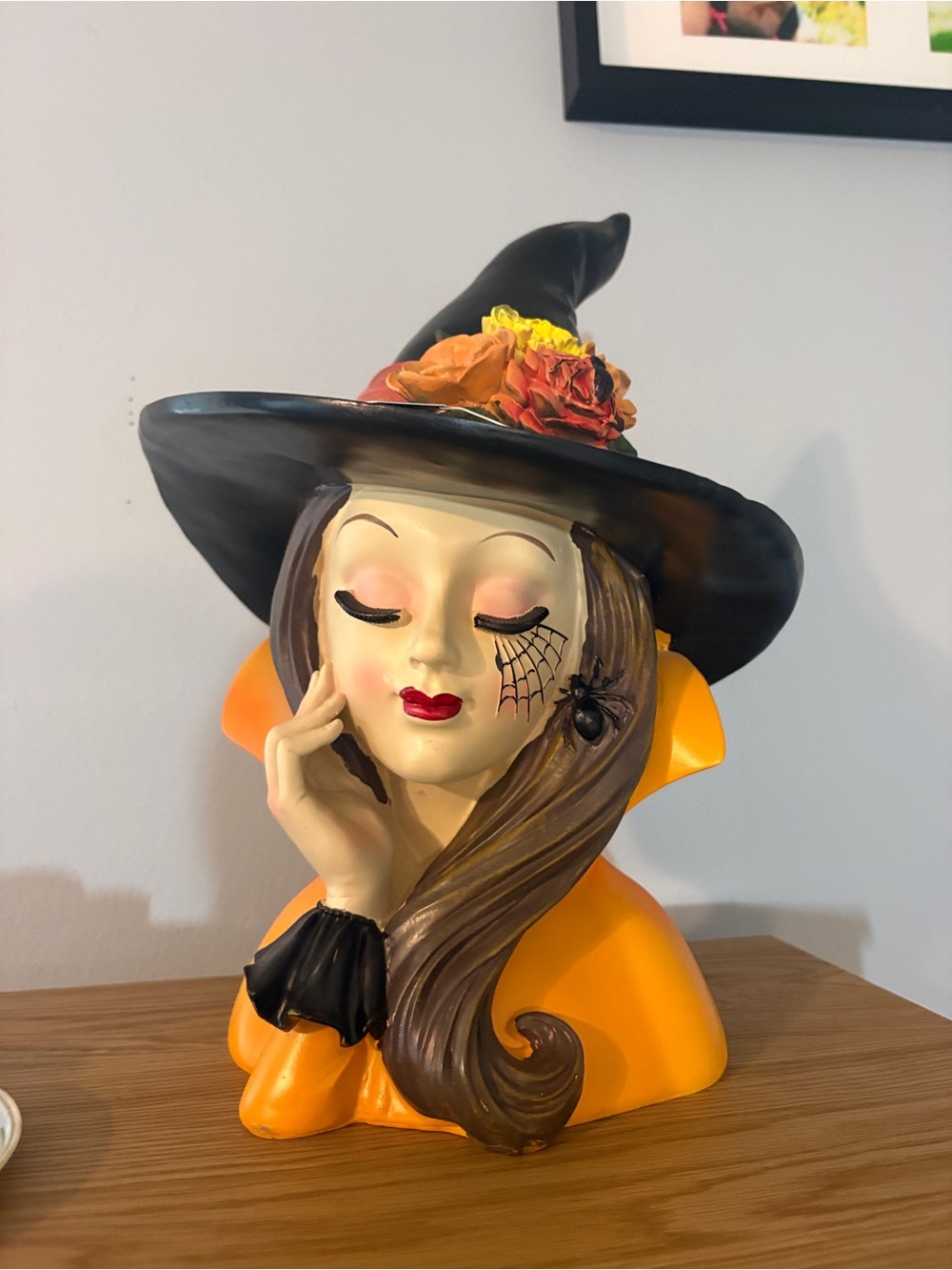 Viral Bella Lux Orange Witch